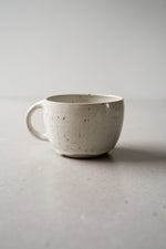 Load image into Gallery viewer, Tide of Glaze Tea mug
